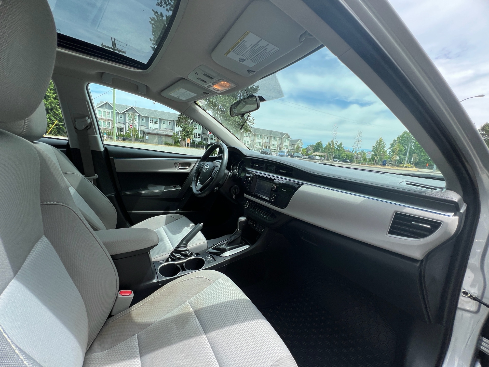 /1310782bcltd/2015-Toyota-Corolla-6592617660821485.jpg