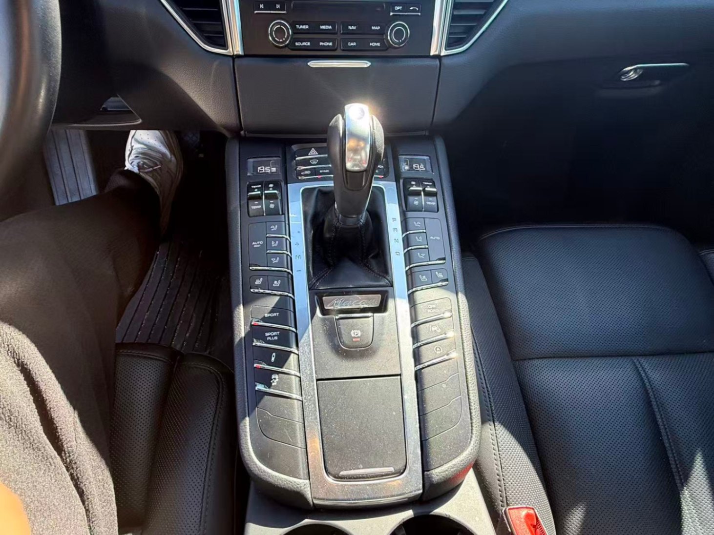 /1310782bcltd/2017-Porsche-Macan-1249999780882769.jpg