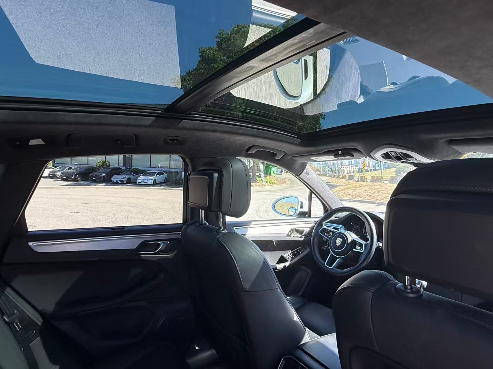 /1310782bcltd/2017-Porsche-Macan-8593937134860736.jpg