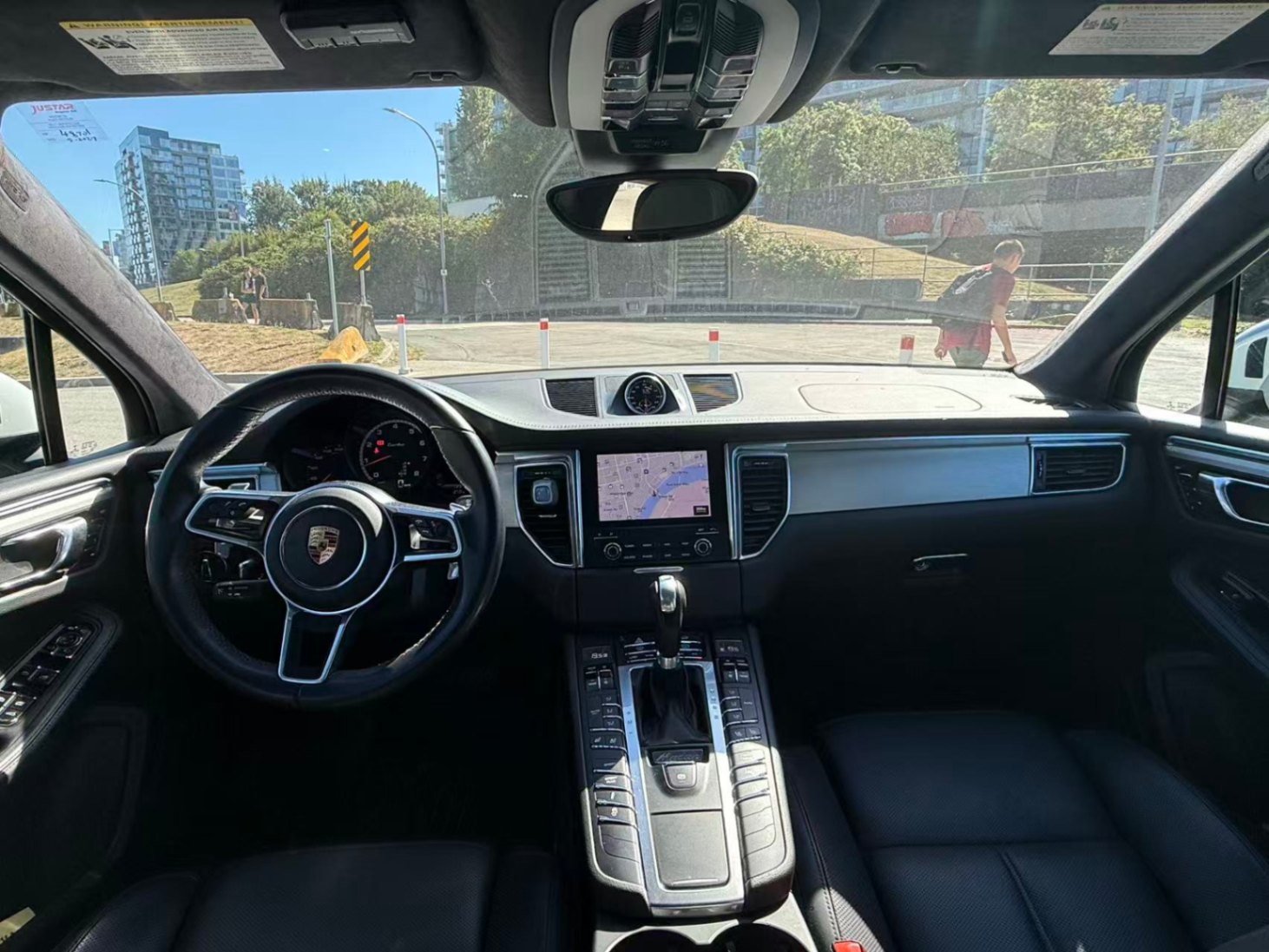/1310782bcltd/2017-Porsche-Macan-8810177714500231.jpg