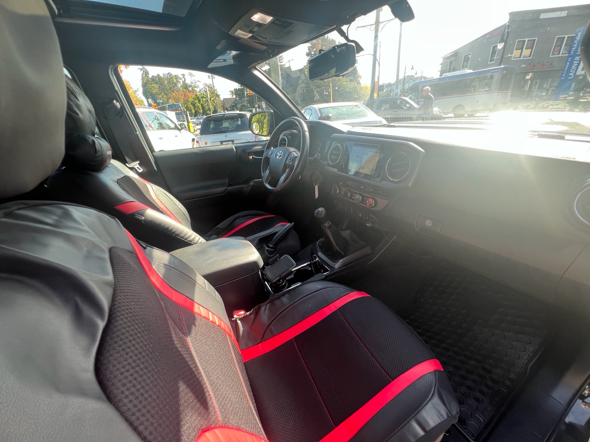 /1310782bcltd/2017-Toyota-Tacoma-08724538865413578.jpg