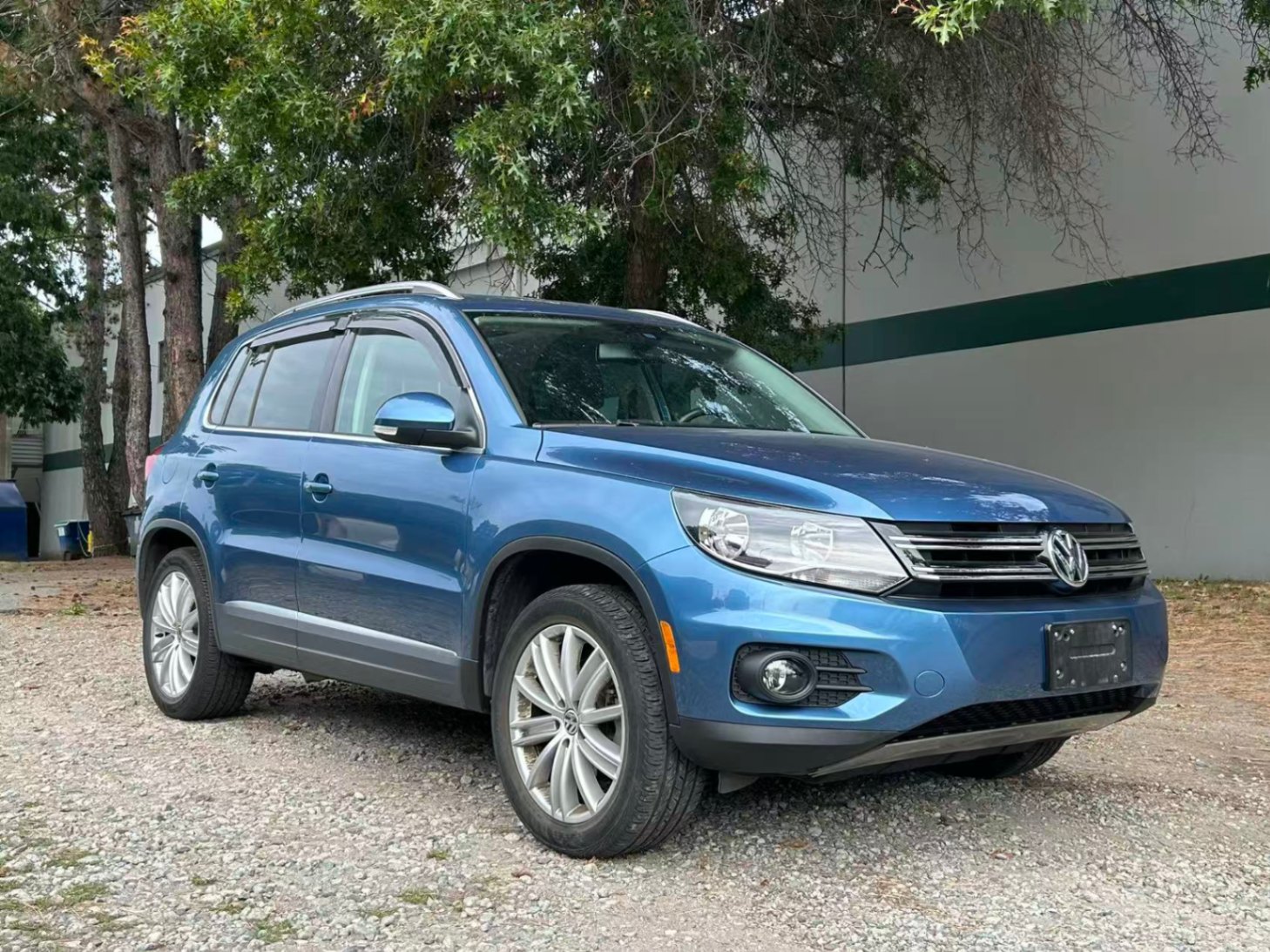 /1310782bcltd/2017-Volkswagen-Tiguan-9135211447734539.jpg
