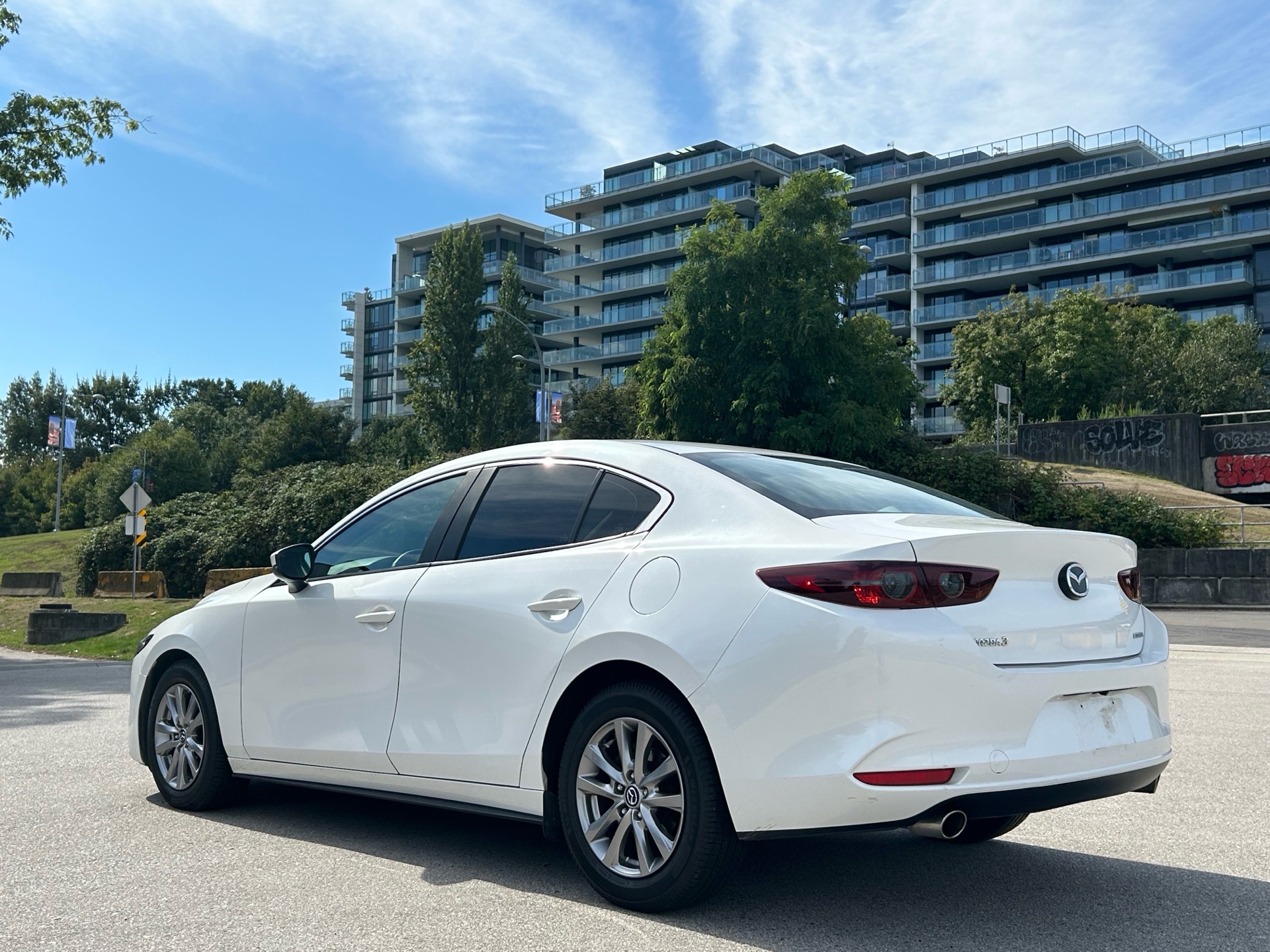 /1310782bcltd/2019-Mazda-Mazda3-8445602101938341.jpg