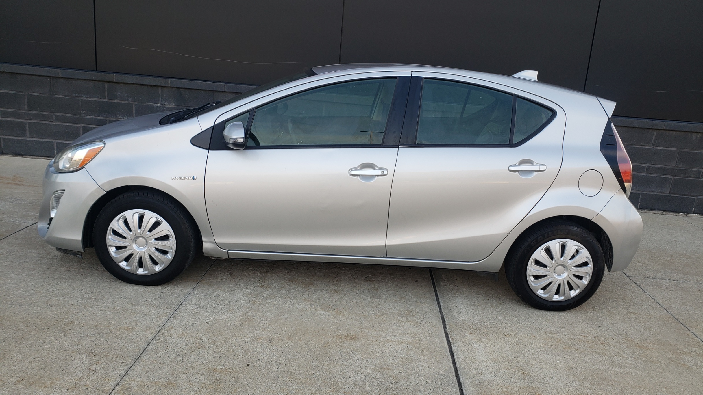 /2007785ontarioinc/2016-Toyota-Prius-8296770401794695.jpg