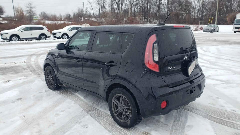 /2007785ontarioinc/2017-kia-soul-8765001001752872.jpg