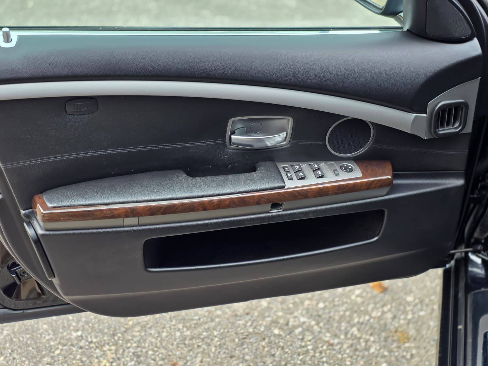 /akmautomotiveltd/2006-BMW-7-Series-060052371548188876.jpg