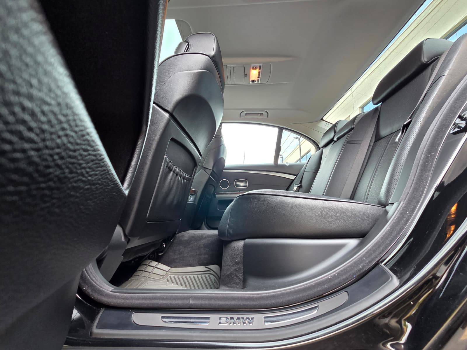 /akmautomotiveltd/2006-BMW-7-Series-7030582357003037.jpg