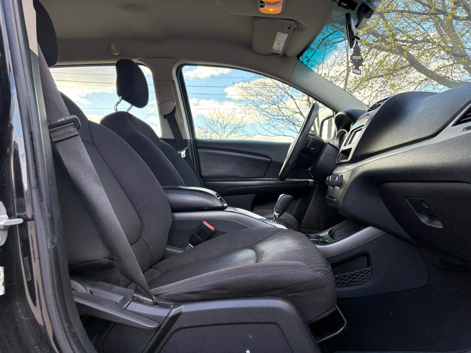 /akmautomotiveltd/2012-Dodge-Journey-7212807189483041.jpg