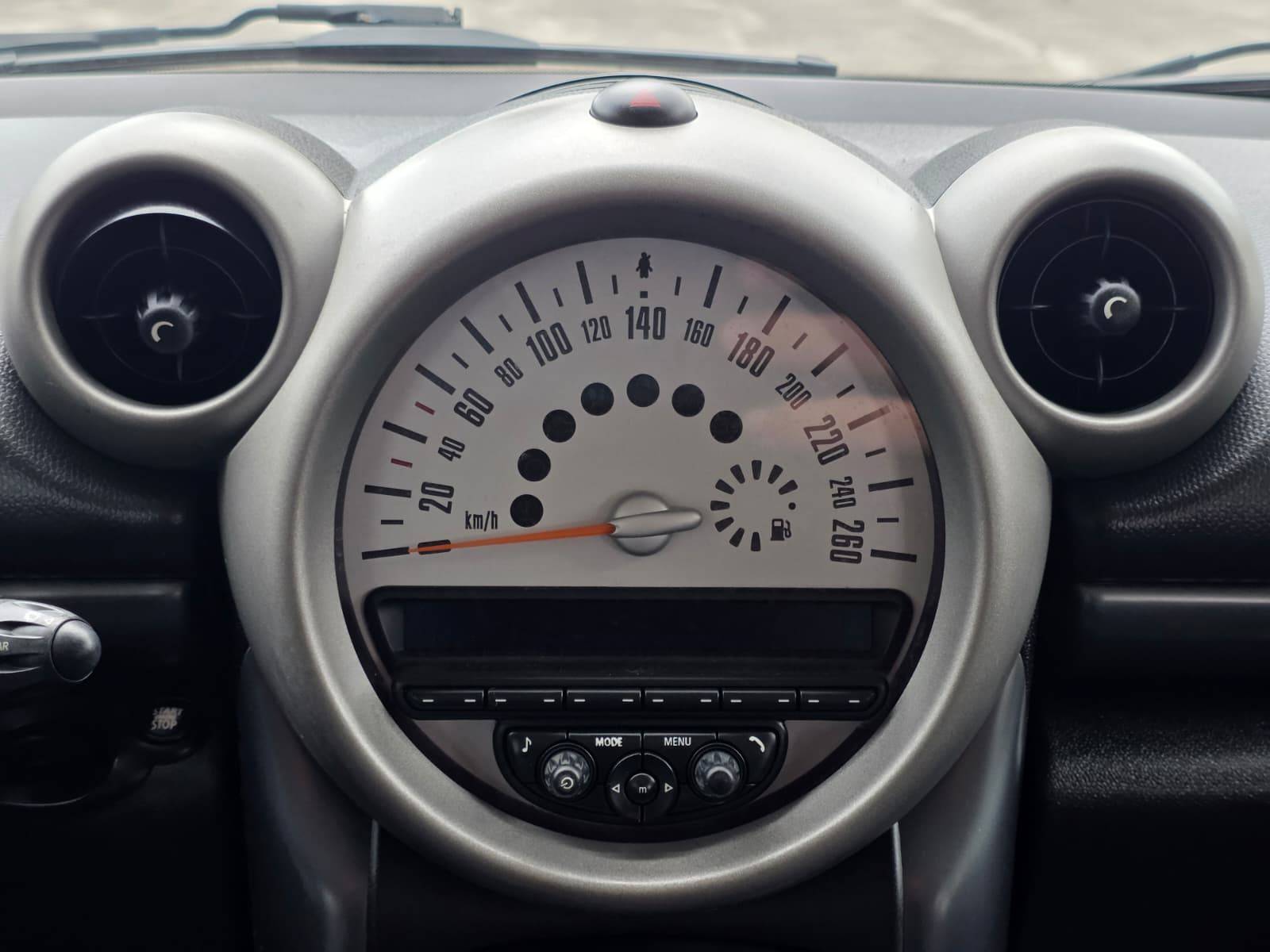 /akmautomotiveltd/2012-MINI-CooperCountryman-12352283217848803.jpg