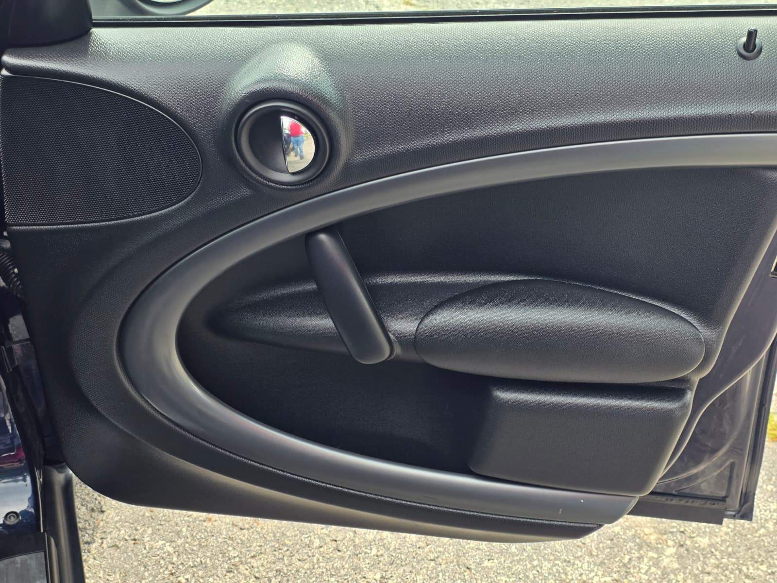 /akmautomotiveltd/2012-MINI-CooperCountryman-23524985109608654.jpg