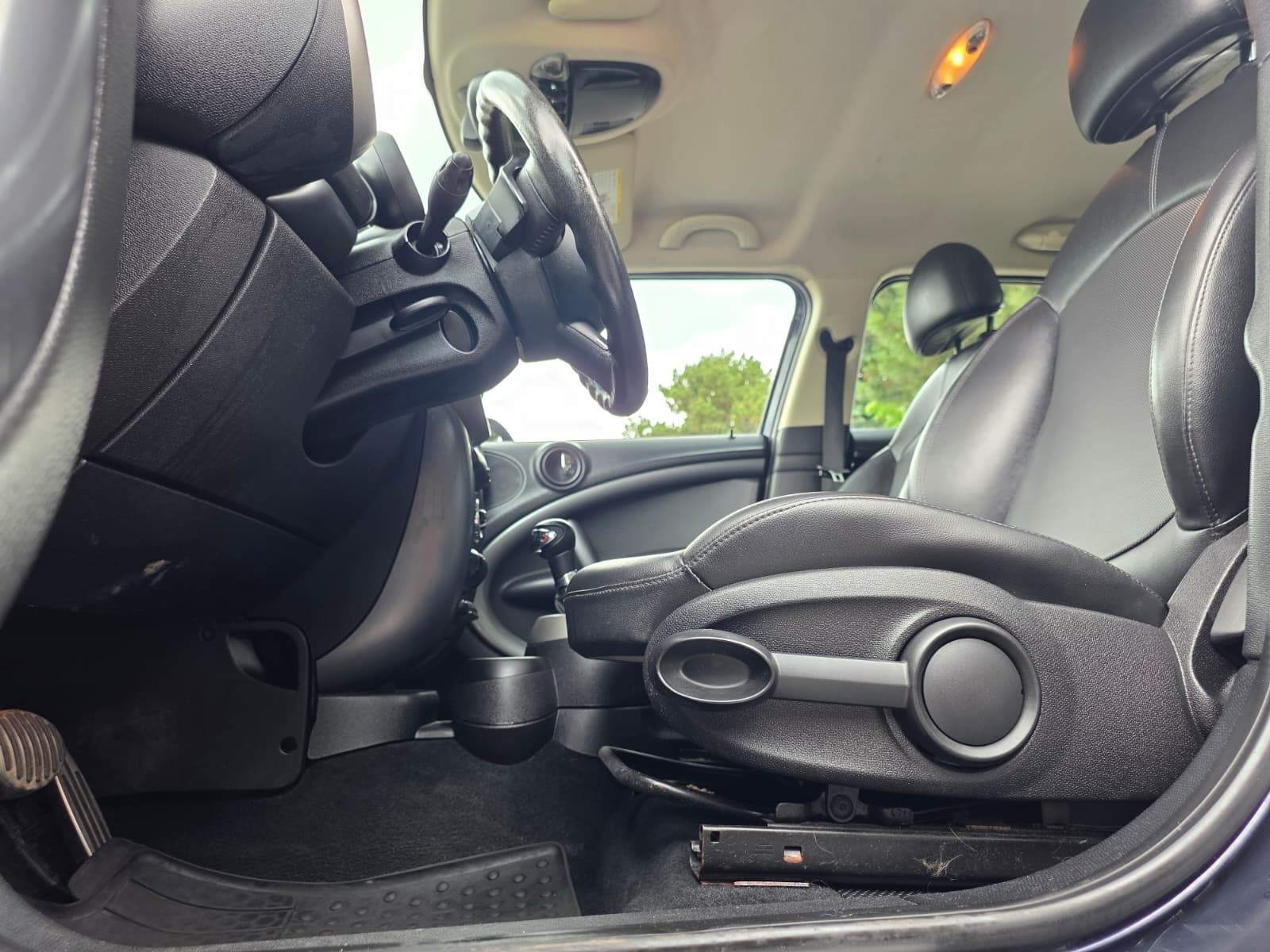 /akmautomotiveltd/2012-MINI-CooperCountryman-29347601137911616.jpg