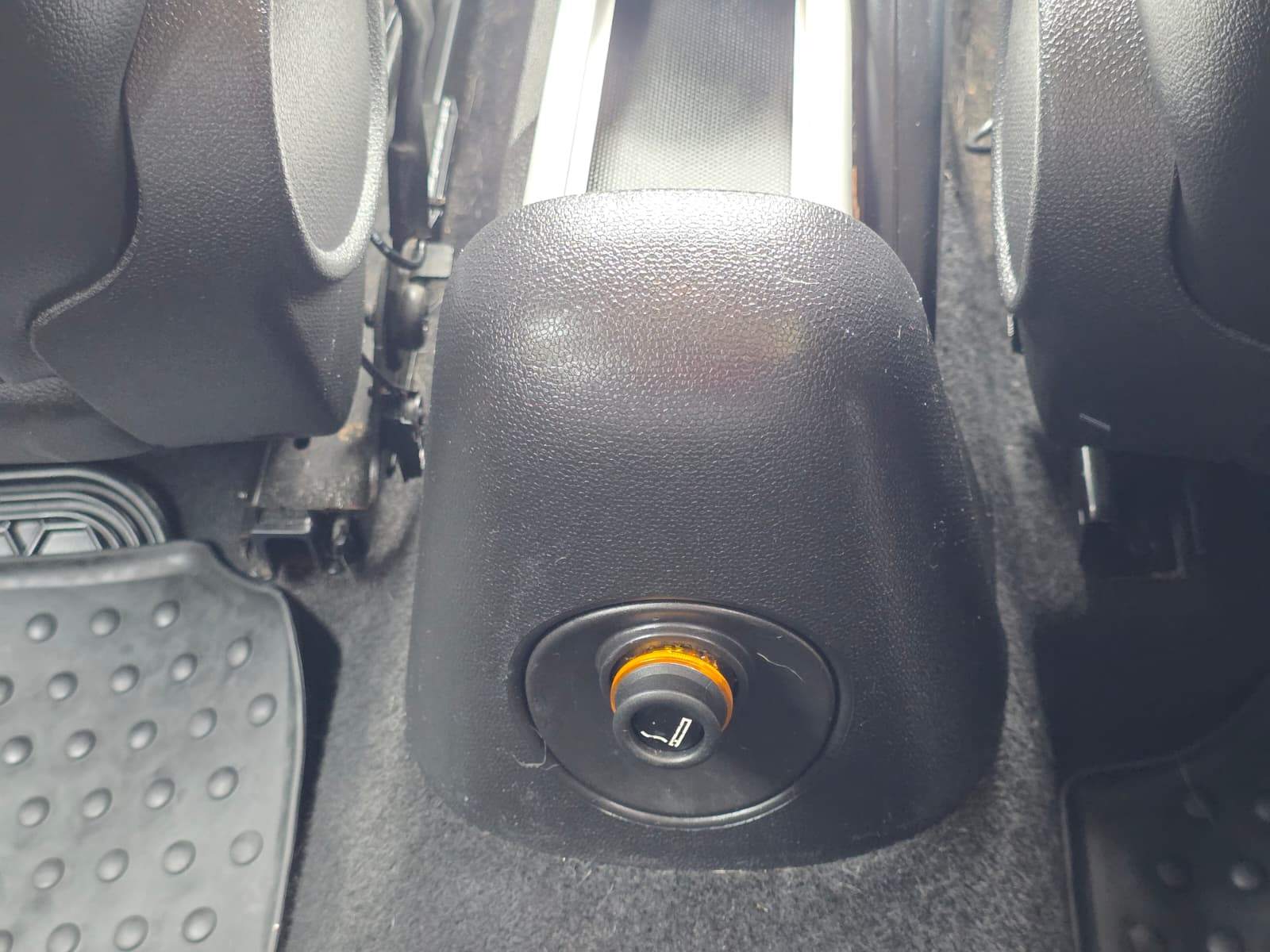 /akmautomotiveltd/2012-MINI-CooperCountryman-4879764516497498.jpg