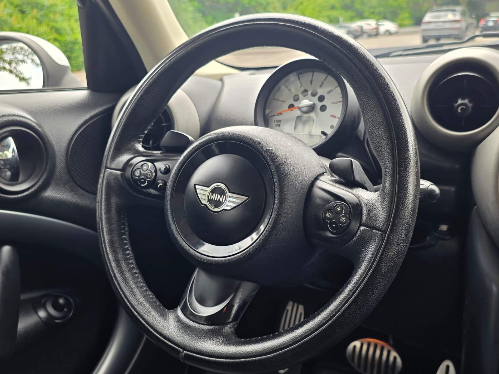 /akmautomotiveltd/2012-MINI-CooperCountryman-5784790797756911.jpg
