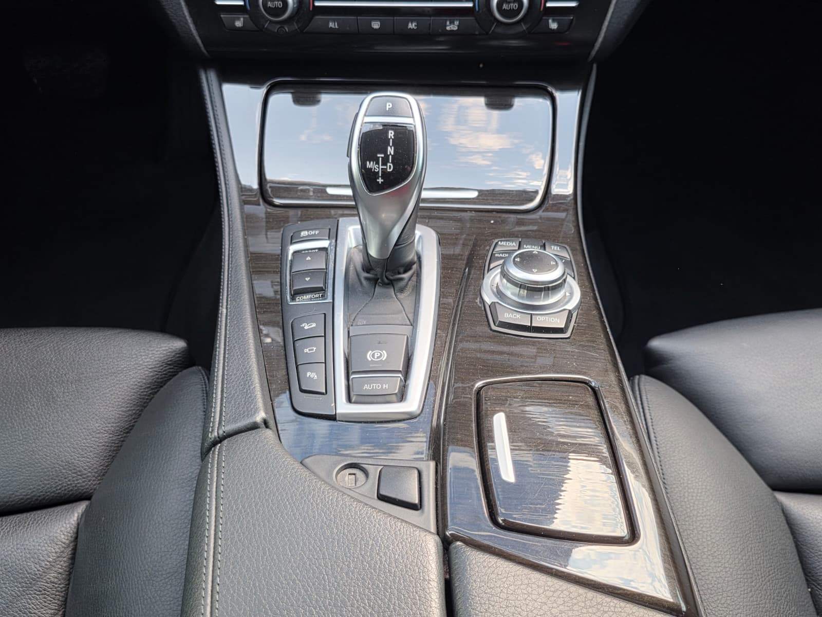 /akmautomotiveltd/2013-BMW-5-Series-3094967104522848.jpg