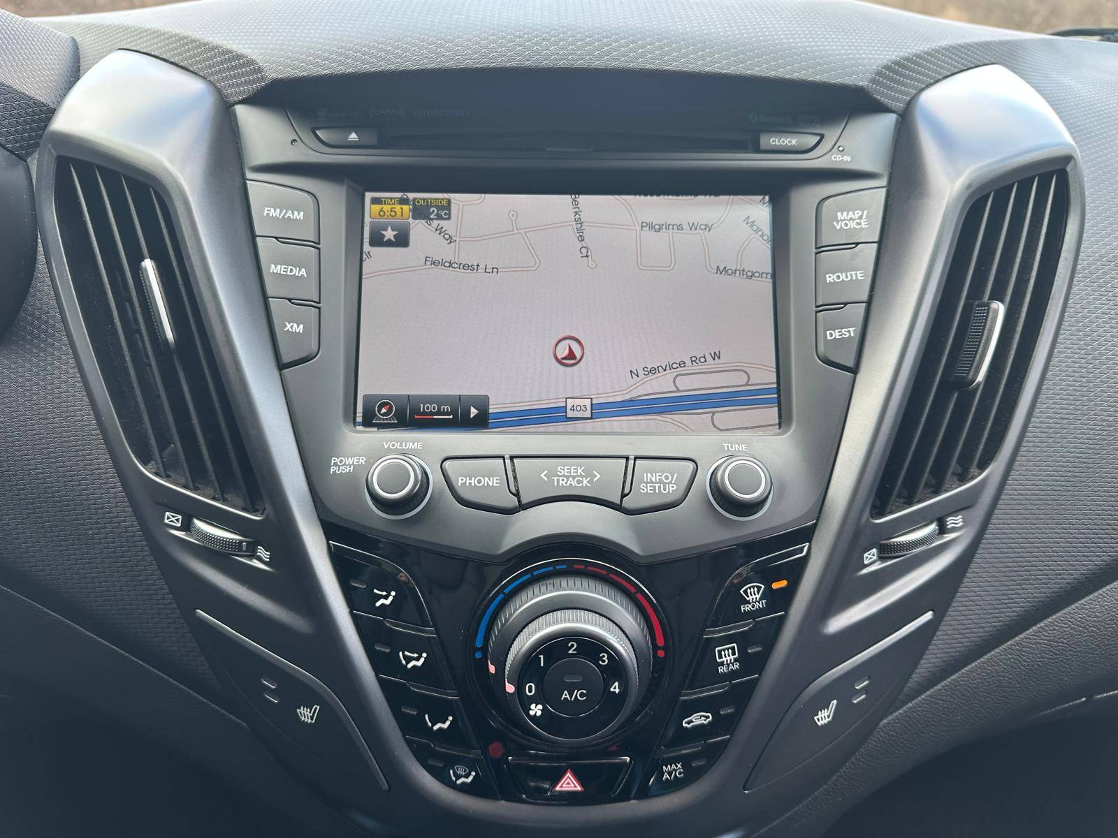 /akmautomotiveltd/2014-Hyundai-Veloster-5621587361987612.jpg