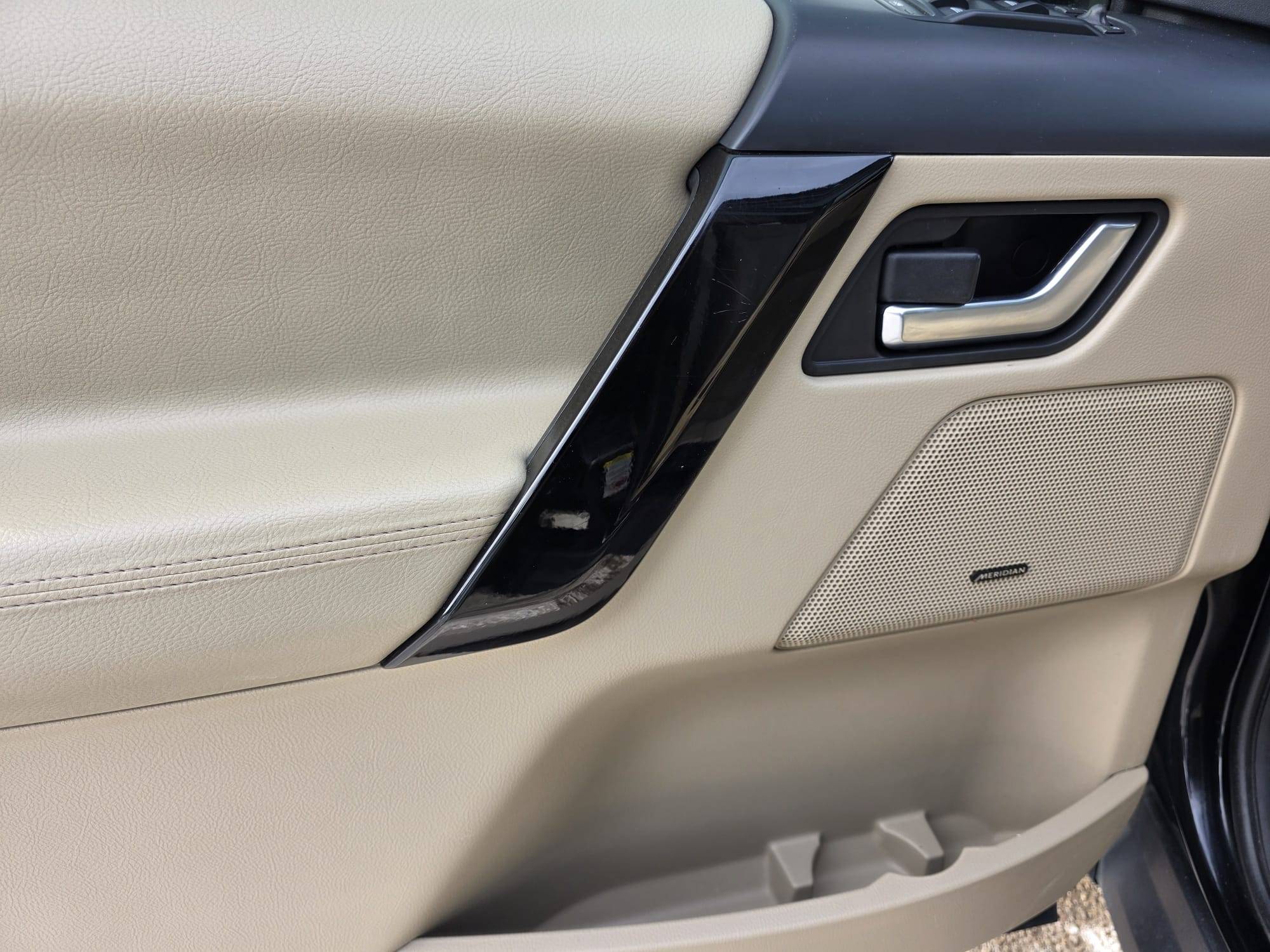 /akmautomotiveltd/2014-LandRover-LR2-3762766808381499.jpg
