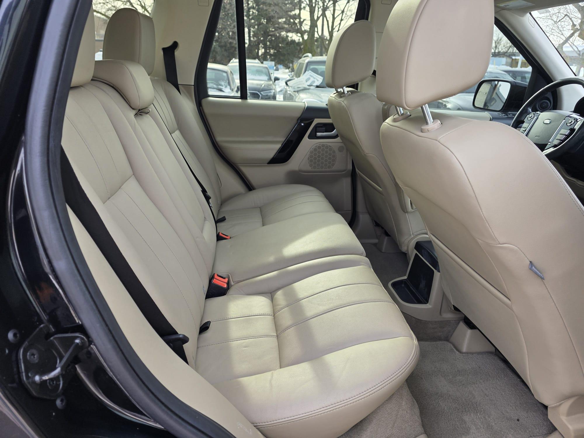 /akmautomotiveltd/2014-LandRover-LR2-7281906142495274.jpg