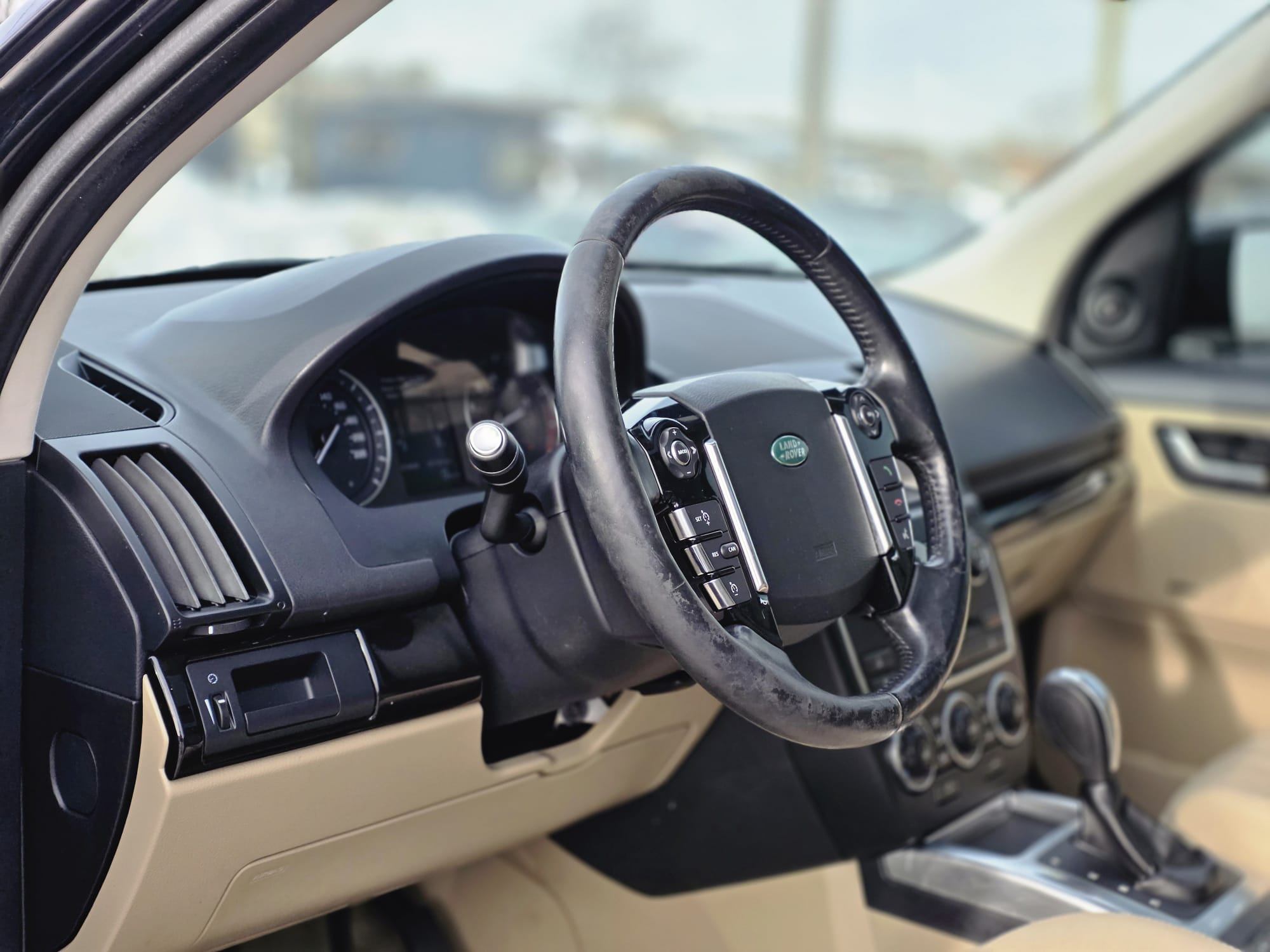 /akmautomotiveltd/2014-LandRover-LR2-9275508460572846.jpg