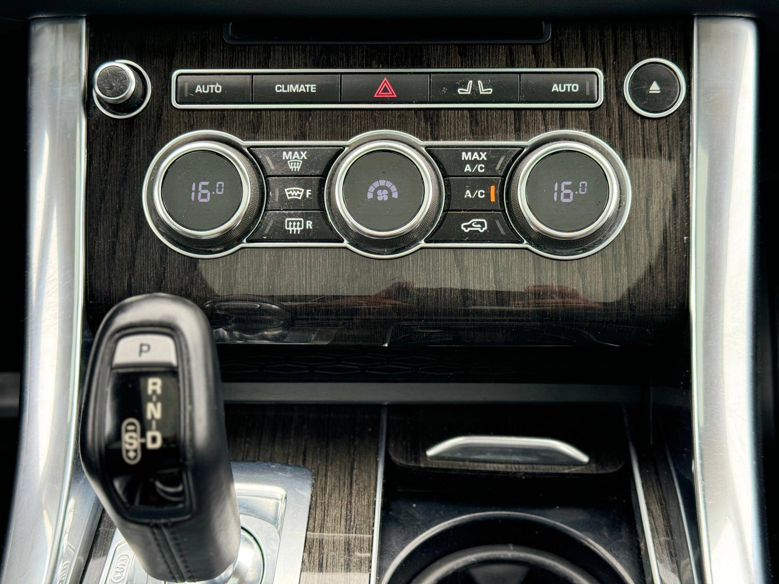 /akmautomotiveltd/2014-LandRover-RangeRover-10448719634454928.jpg