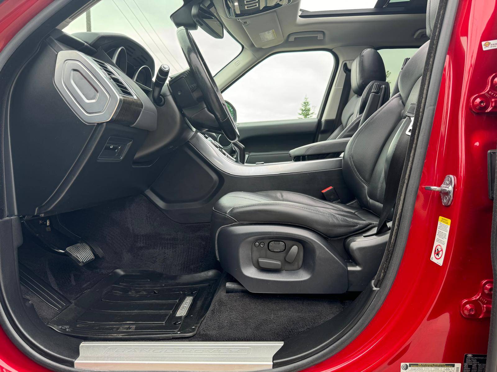 /akmautomotiveltd/2014-LandRover-RangeRover-12048262079689587.jpg