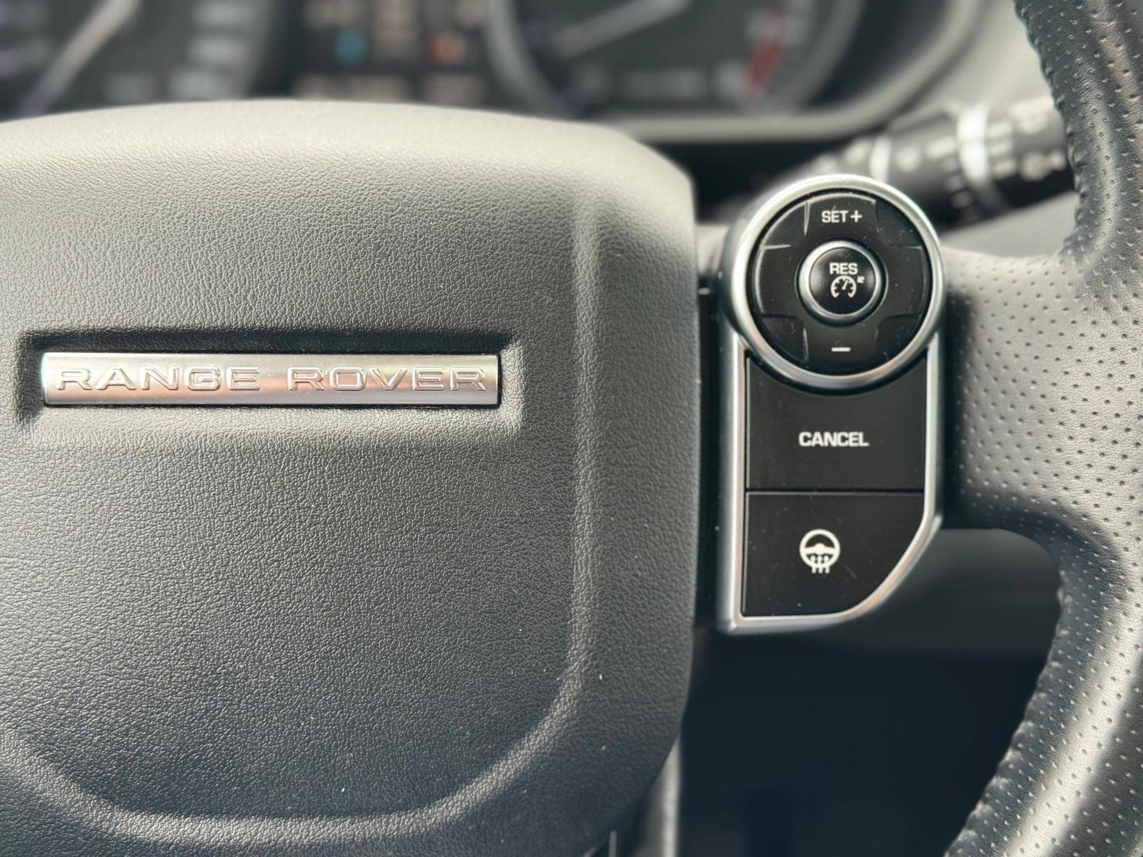 /akmautomotiveltd/2014-LandRover-RangeRover-24695536536394602.jpg
