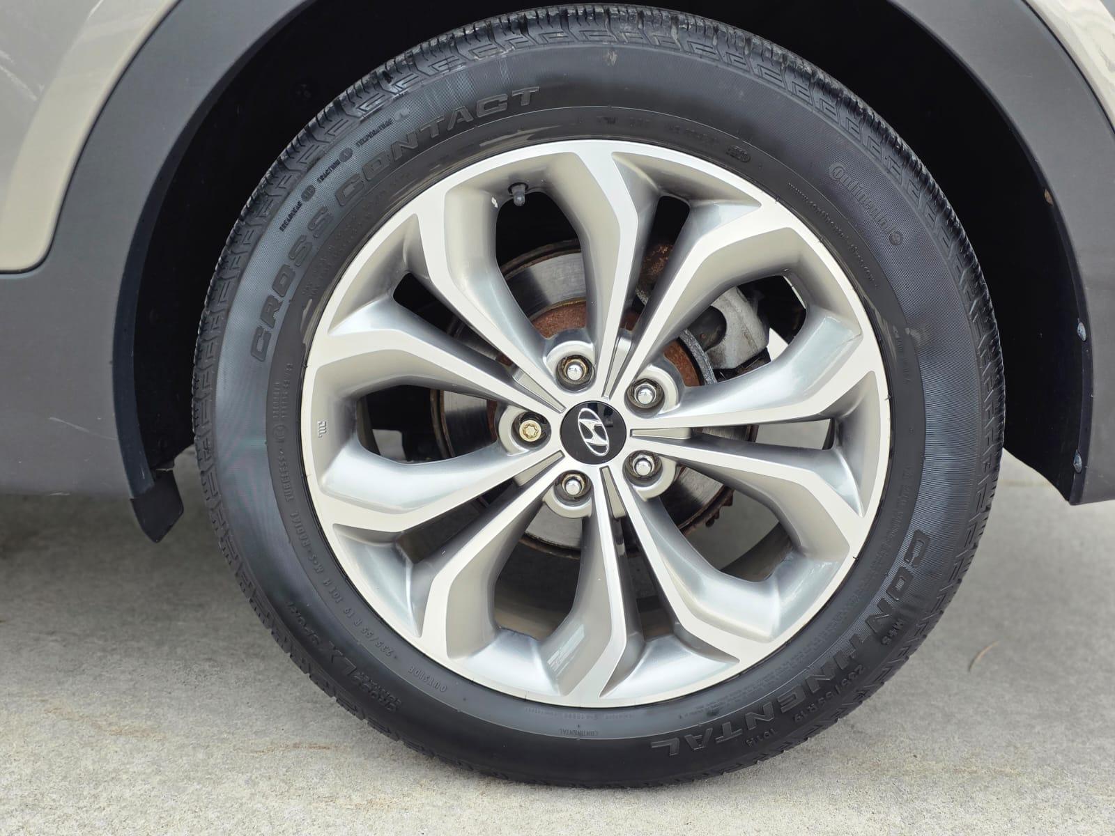 /akmautomotiveltd/2015-Hyundai-SantaFe-07786653219382722.jpg