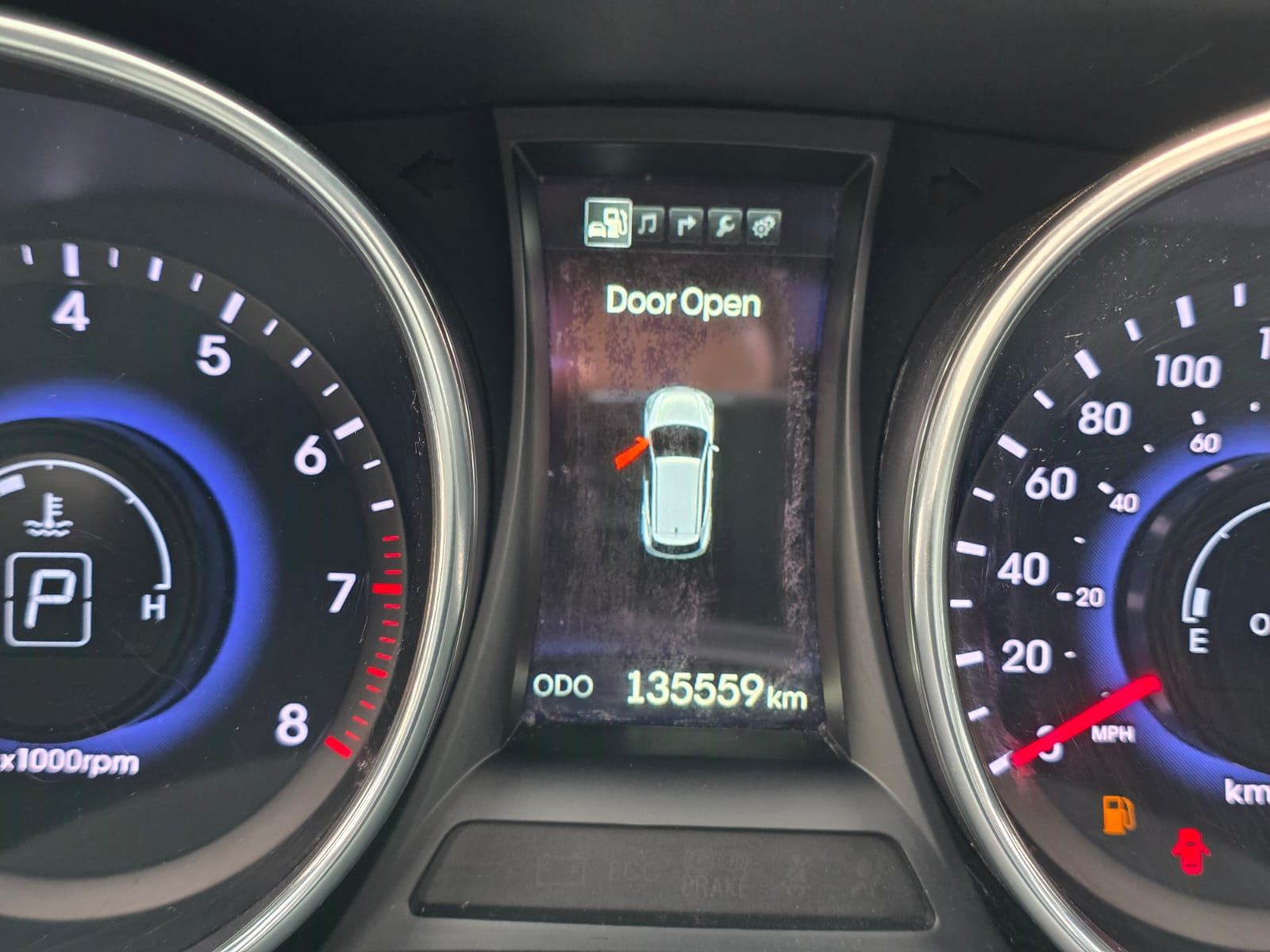 /akmautomotiveltd/2015-Hyundai-SantaFe-1898928867734586.jpg