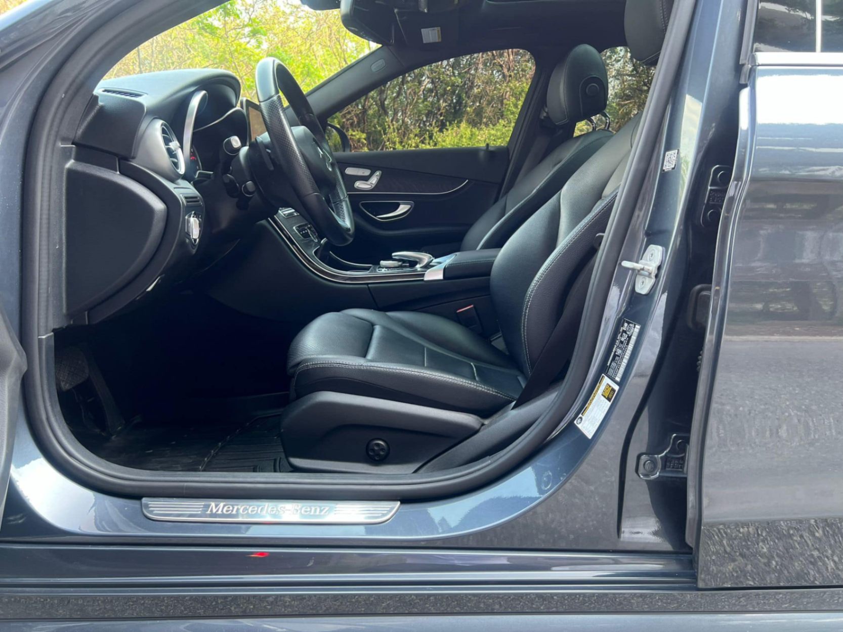 /akmautomotiveltd/2015-Mercedes-Benz-C-Class-8567359325853594.jpg