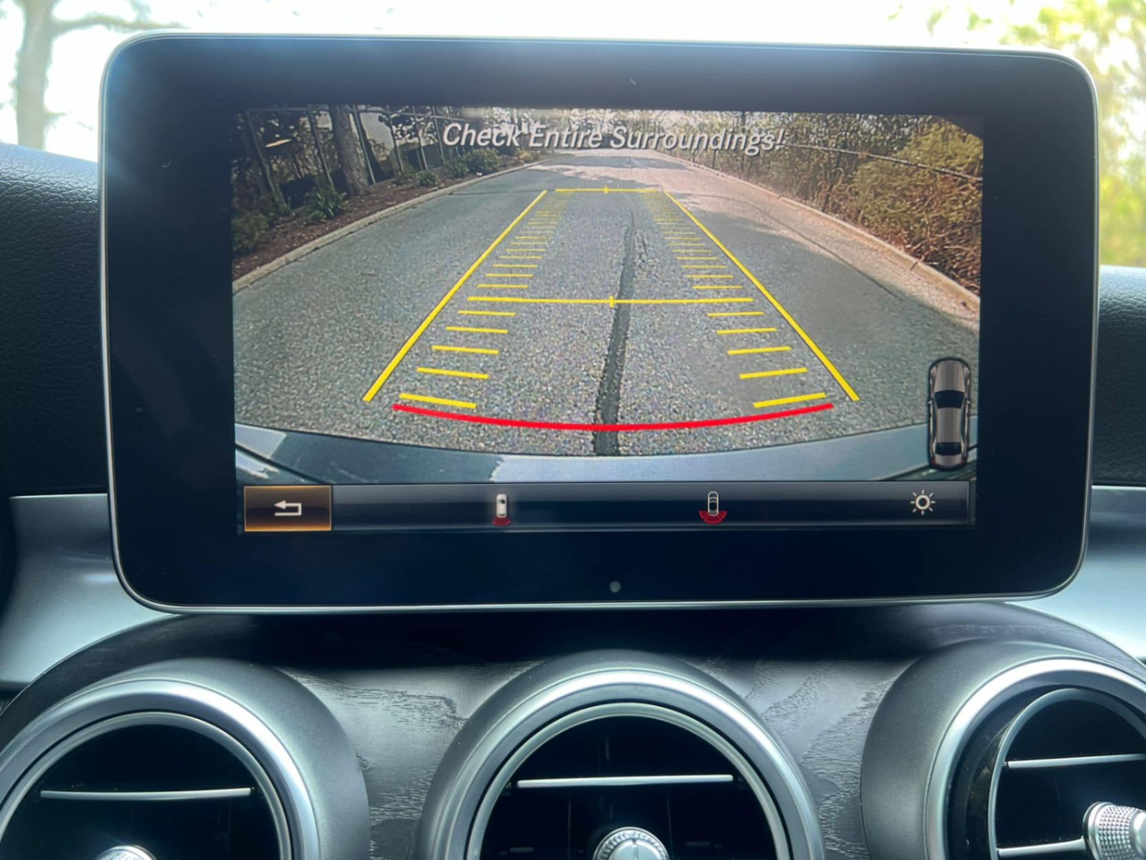 /akmautomotiveltd/2015-Mercedes-Benz-C-Class-9302873520036885.jpg
