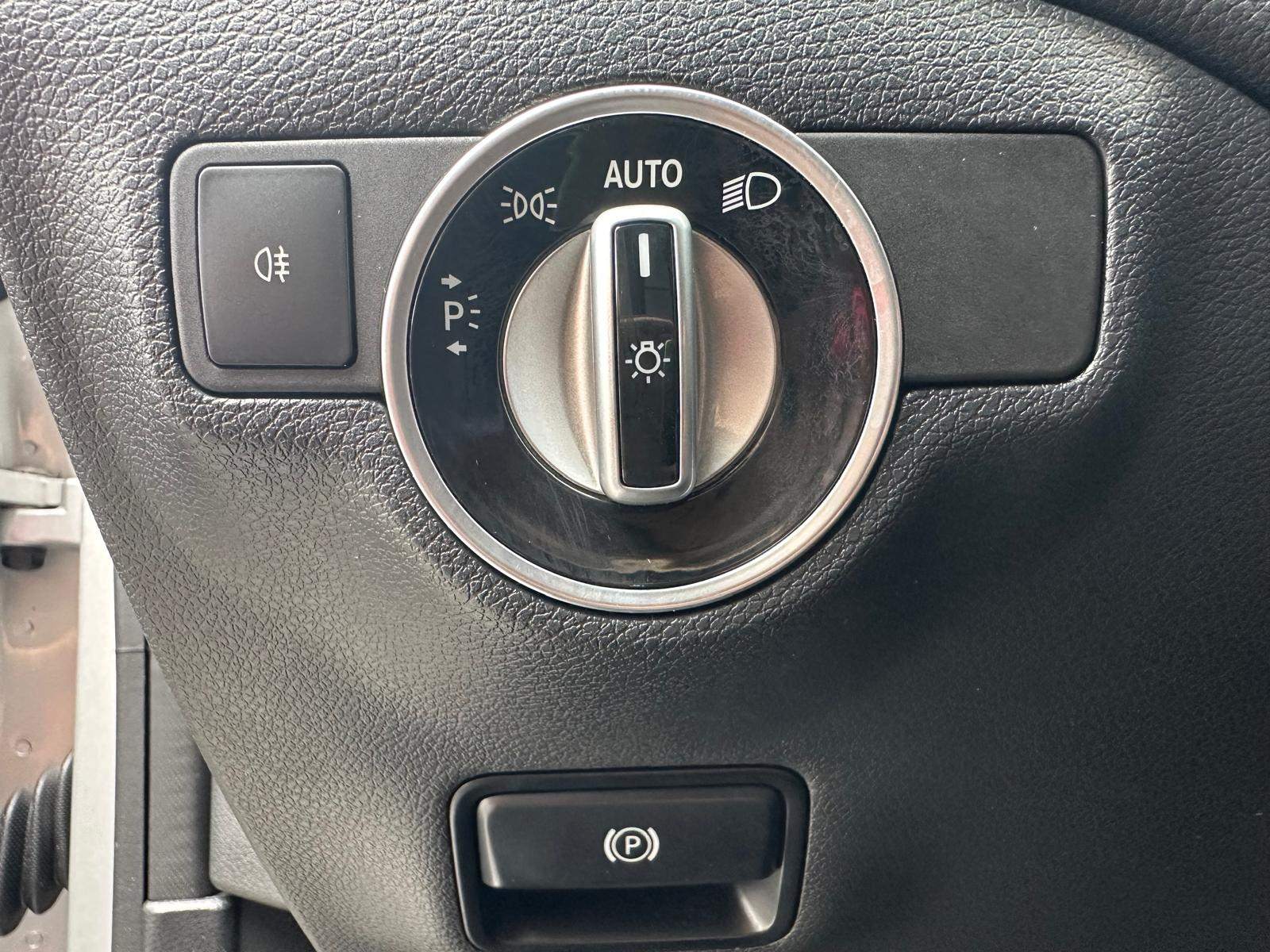 /akmautomotiveltd/2015-Mercedes-Benz-CLA-Class-9389370755043436.jpg