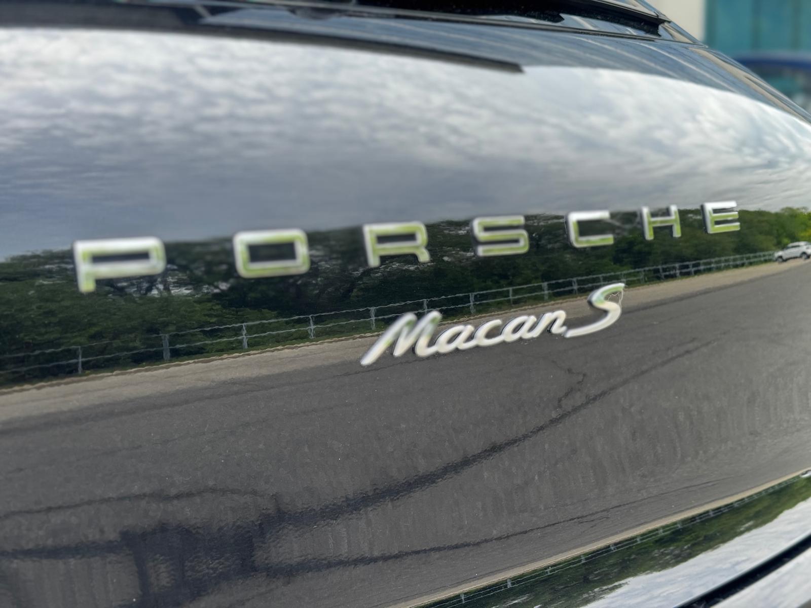 /akmautomotiveltd/2015-Porsche-Macan-2123030114363742.jpg