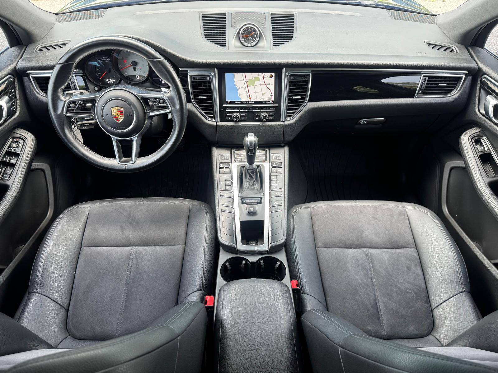 /akmautomotiveltd/2015-Porsche-Macan-40982556383943103.jpg