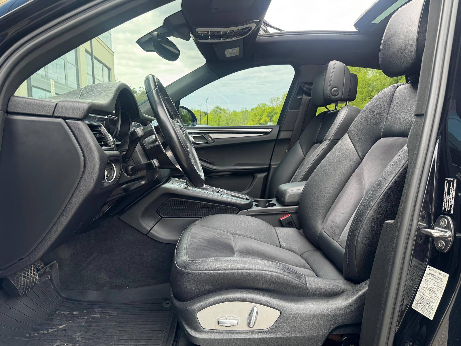 /akmautomotiveltd/2015-Porsche-Macan-7444298675344501.jpg