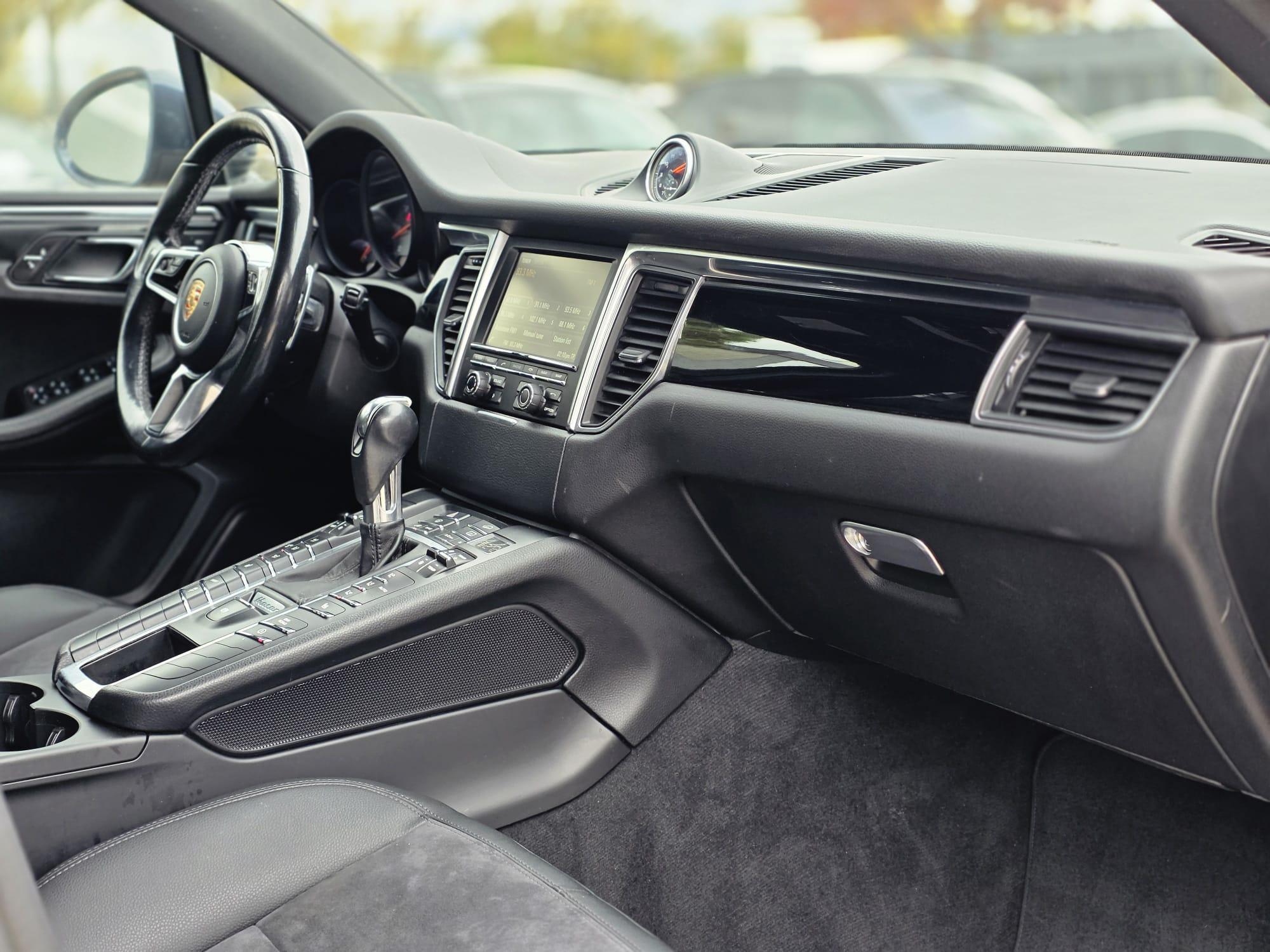 /akmautomotiveltd/2015-Porsche-Macan-7966162214765755.jpg
