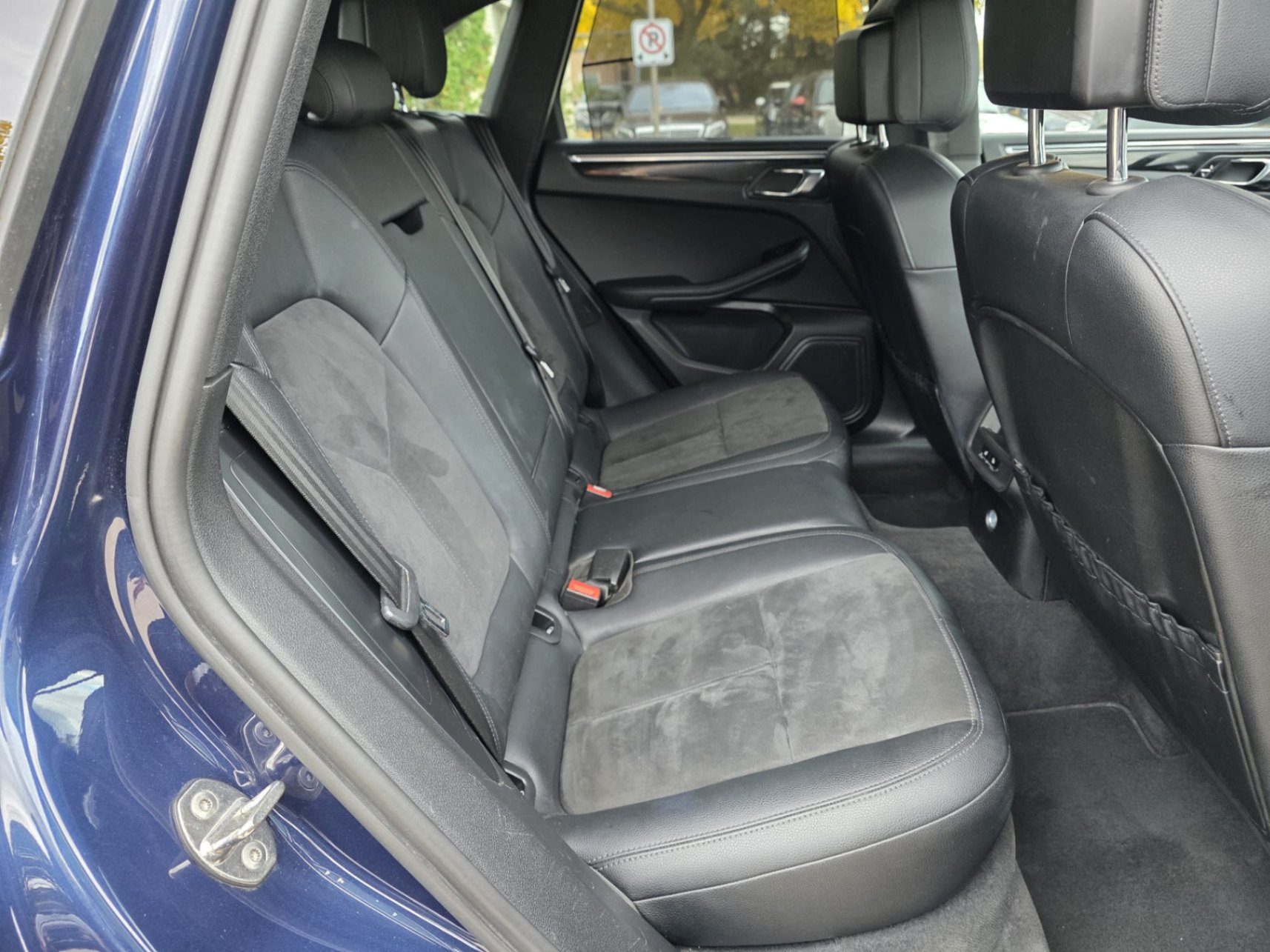 /akmautomotiveltd/2015-Porsche-Macan-9331863385964283.jpg