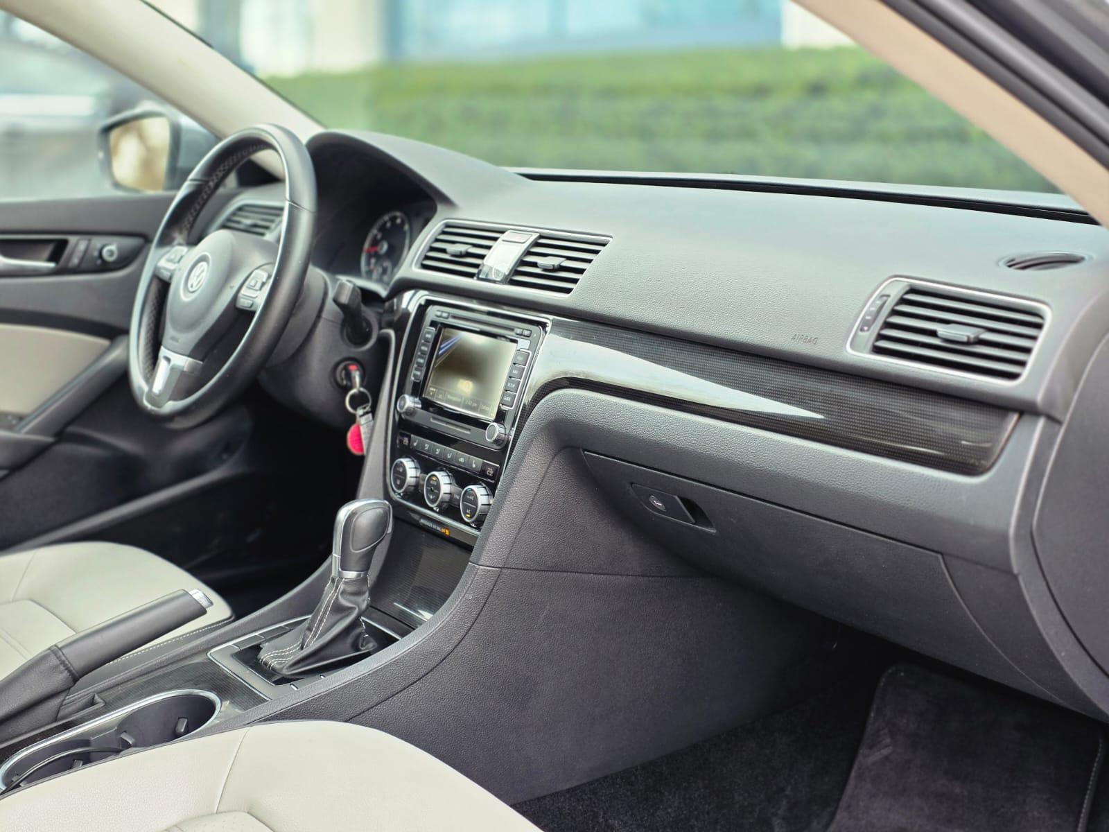 /akmautomotiveltd/2015-Volkswagen-Passat-045383402999171096.jpg