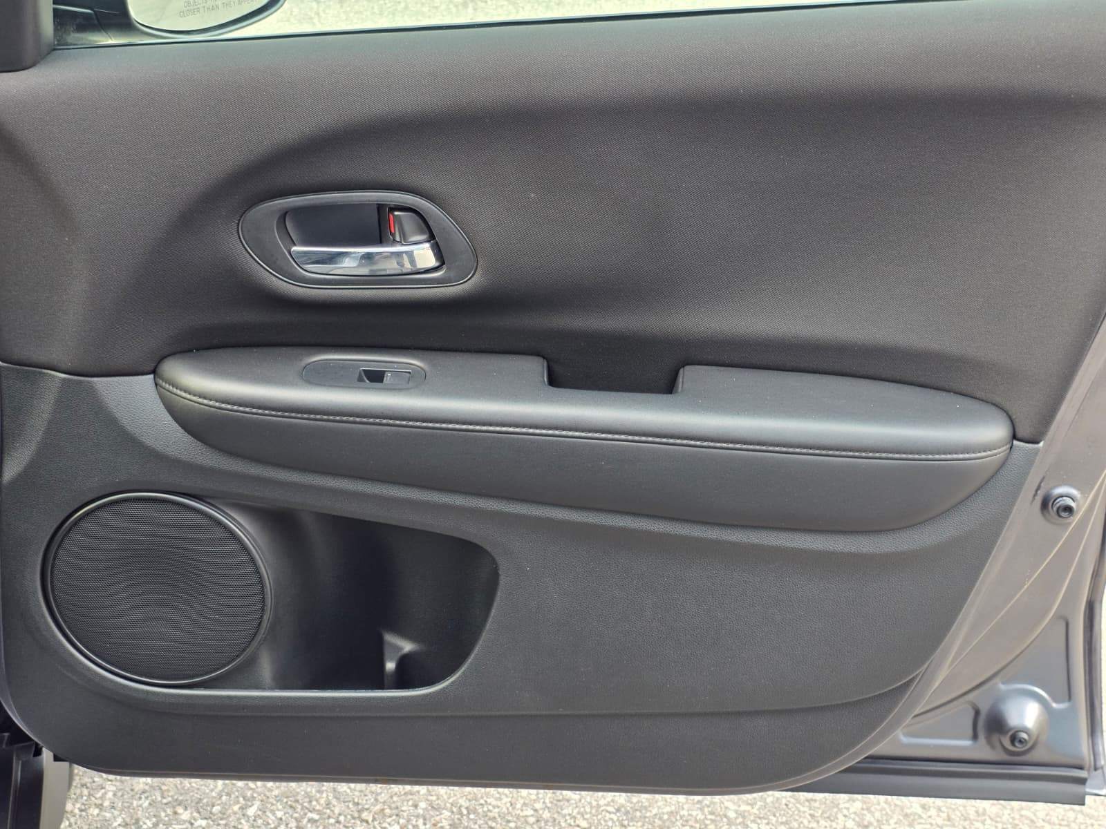 /akmautomotiveltd/2016-Honda-HR-V-32744612034627707.jpg