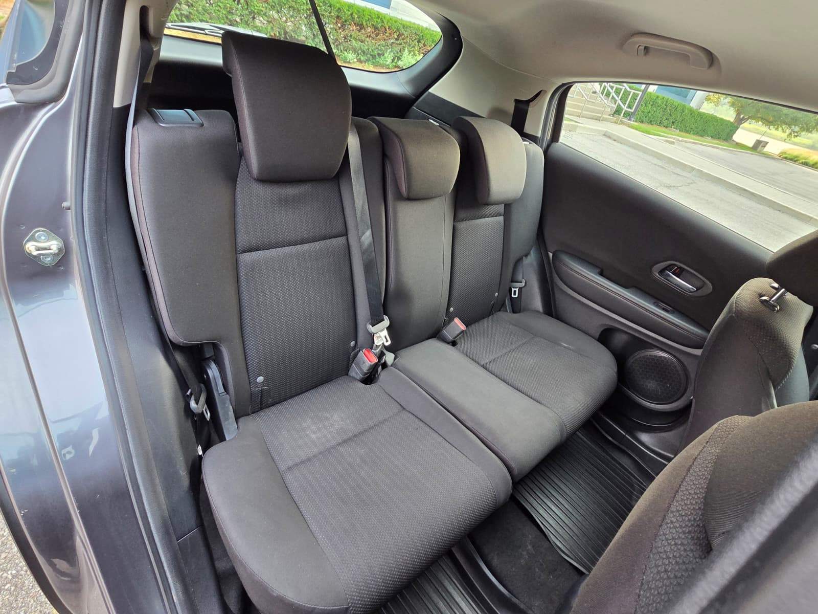 /akmautomotiveltd/2016-Honda-HR-V-6969875404651991.jpg