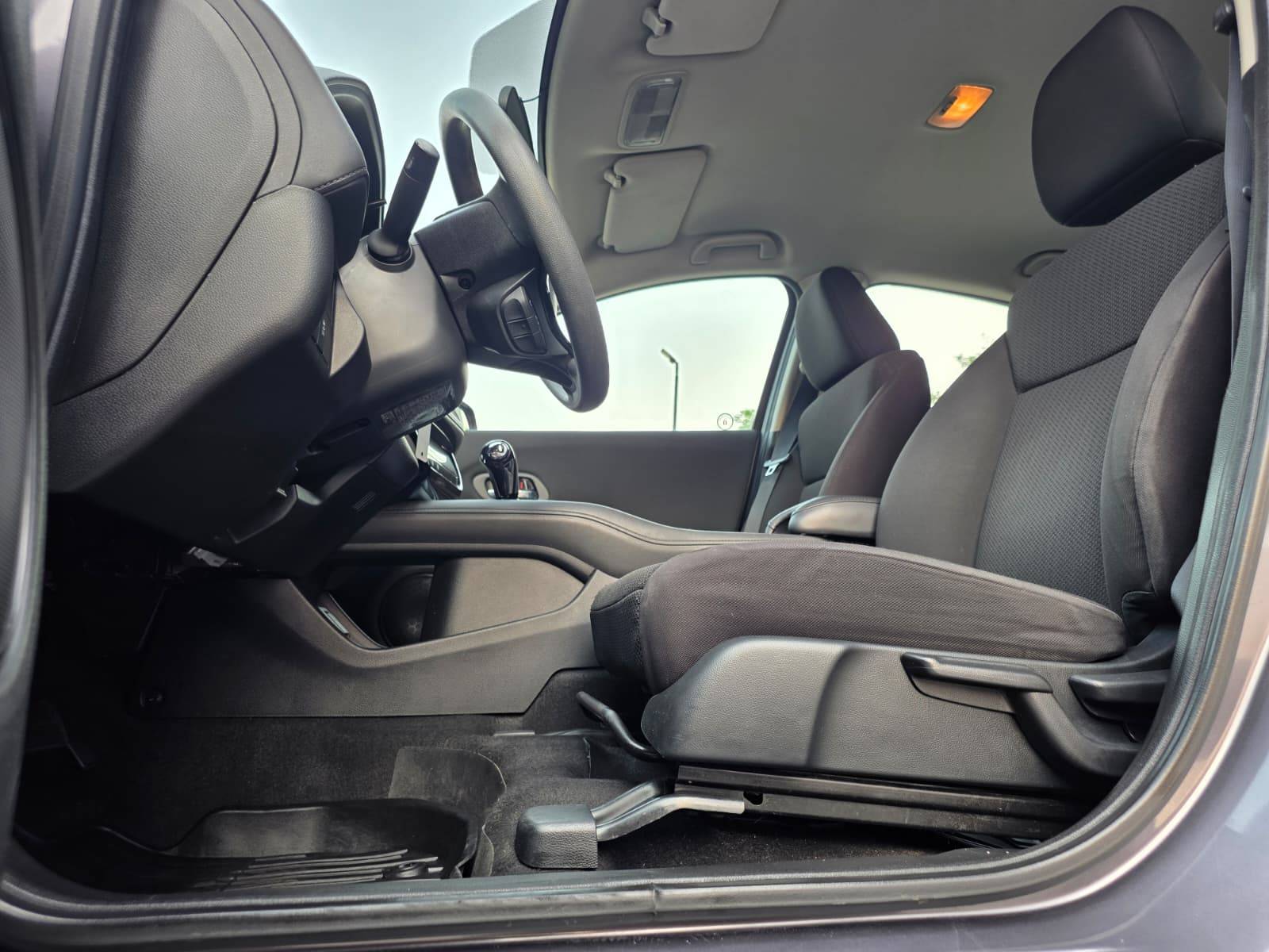 /akmautomotiveltd/2016-Honda-HR-V-886044125943642.jpg
