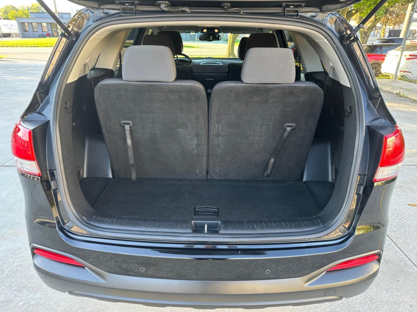 /akmautomotiveltd/2016-Kia-Sorento-5201702927365575.jpg