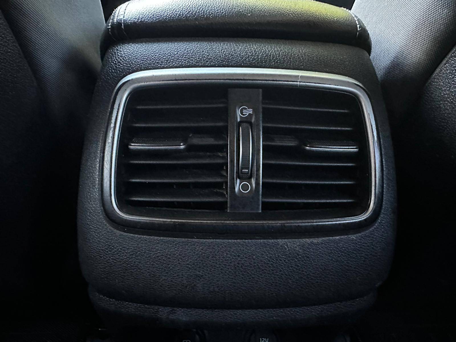 /akmautomotiveltd/2016-Kia-Sorento-644781504182975.jpg