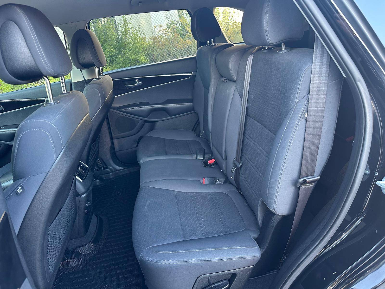 /akmautomotiveltd/2016-Kia-Sorento-7001781658991335.jpg