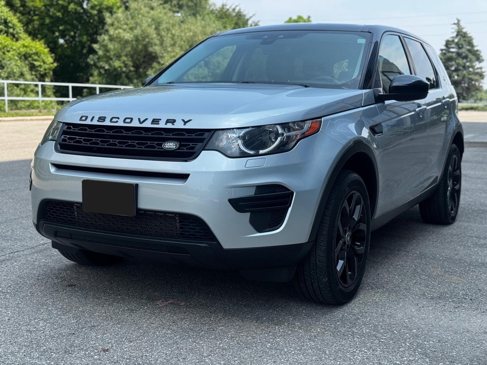 /akmautomotiveltd/2016-LandRover-DiscoverySport-9779628579260375.jpg