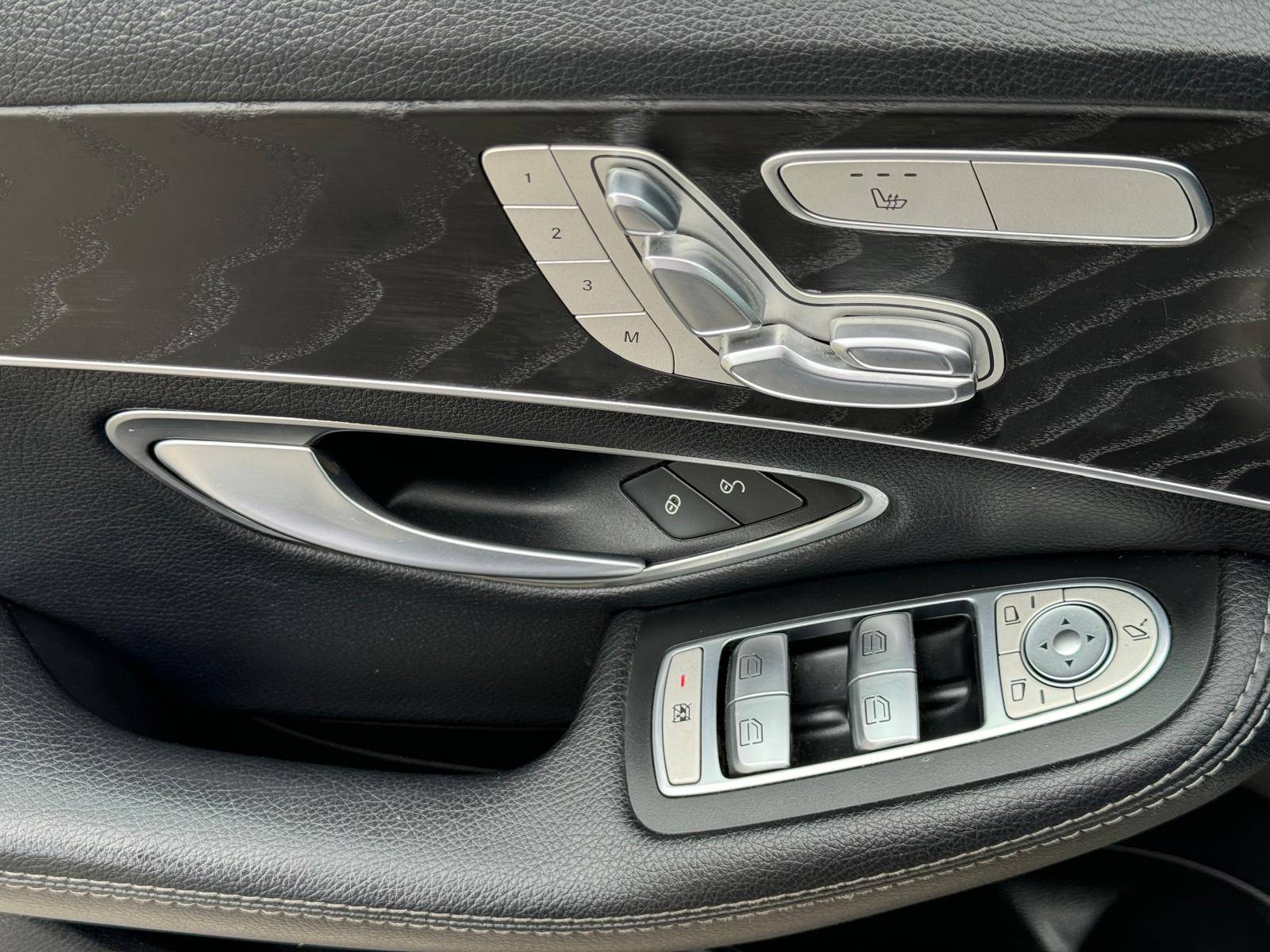 /akmautomotiveltd/2016-Mercedes-Benz-C-Class-024556116234398573.jpg