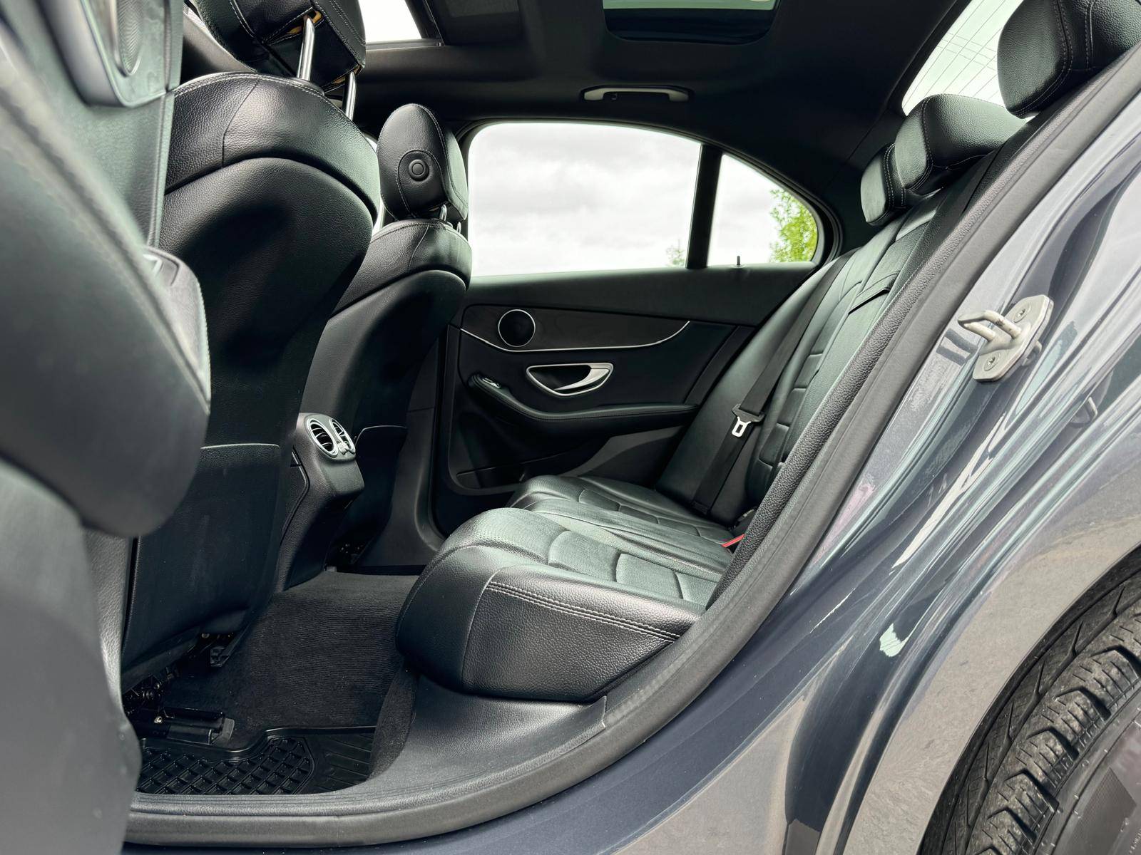 /akmautomotiveltd/2016-Mercedes-Benz-C-Class-11871014316875095.jpg