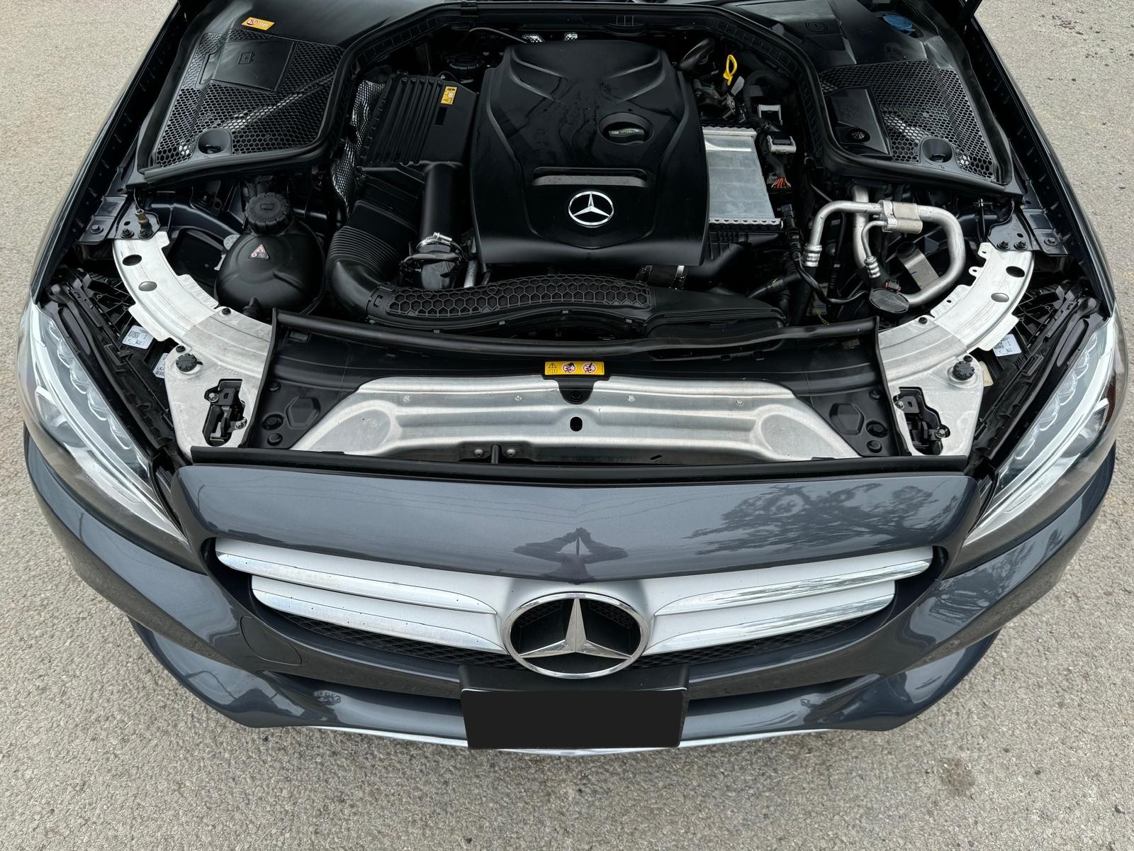 /akmautomotiveltd/2016-Mercedes-Benz-C-Class-6856282525284512.jpg