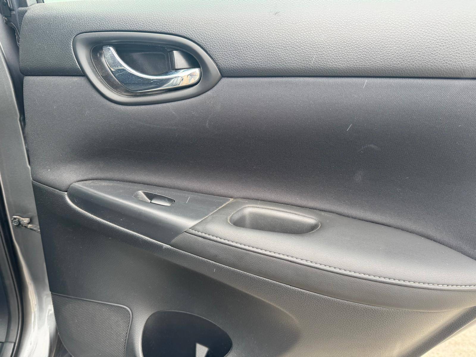 /akmautomotiveltd/2016-Nissan-Sentra-30575112383457137.jpg