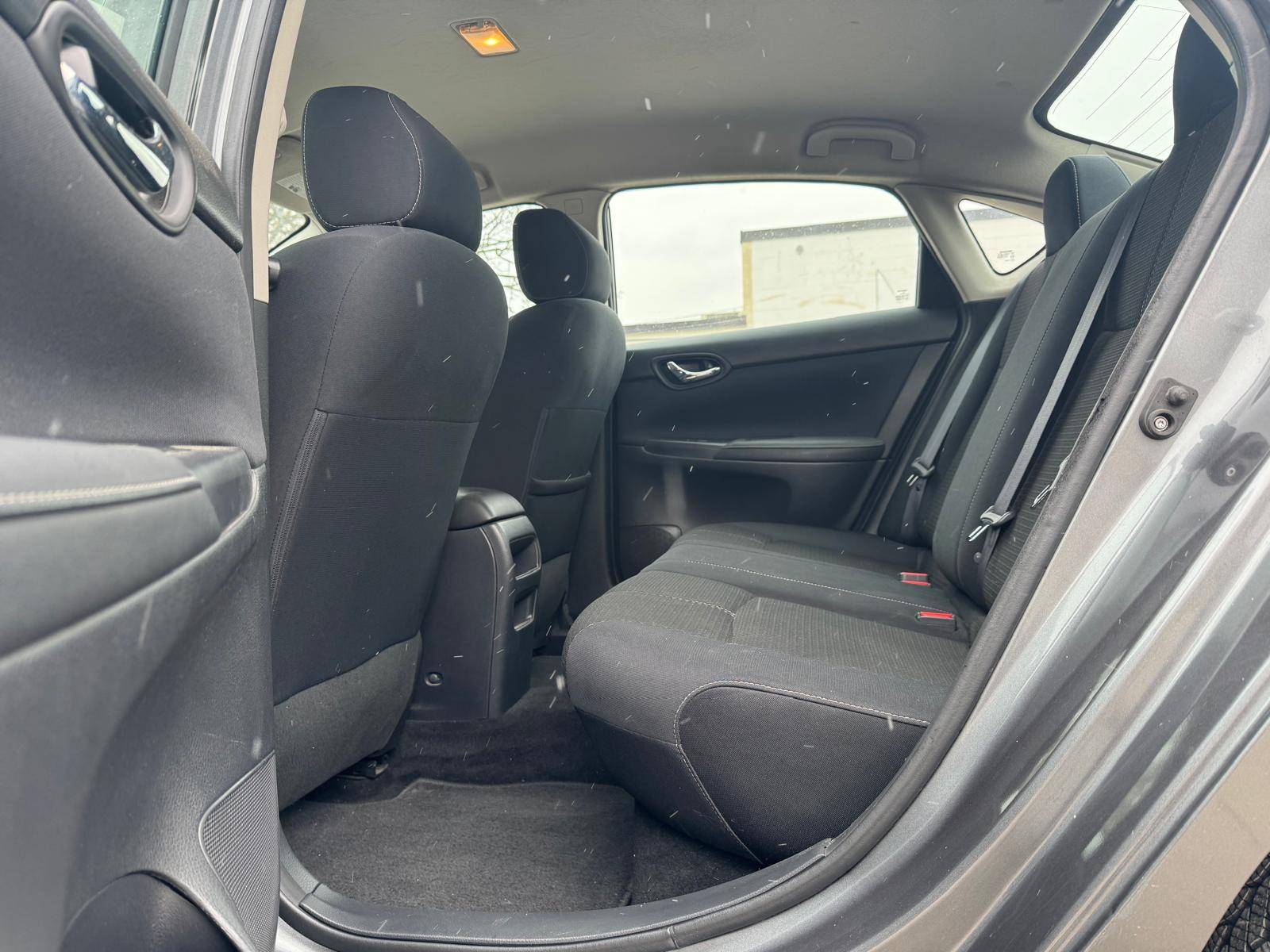 /akmautomotiveltd/2016-Nissan-Sentra-872032171045475.jpg