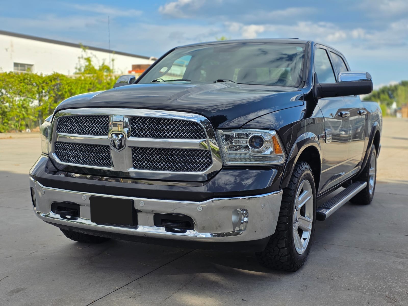 /akmautomotiveltd/2016-Ram-1500-9036886975738536.jpg