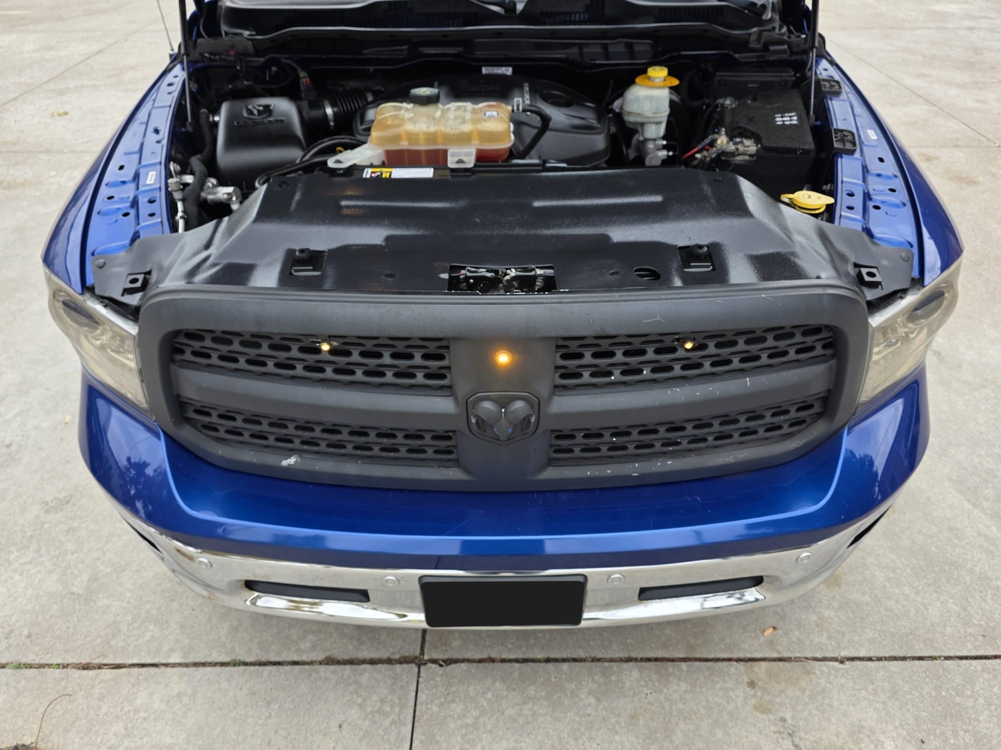 /akmautomotiveltd/2016-Ram-1500-9636366087900974.jpg